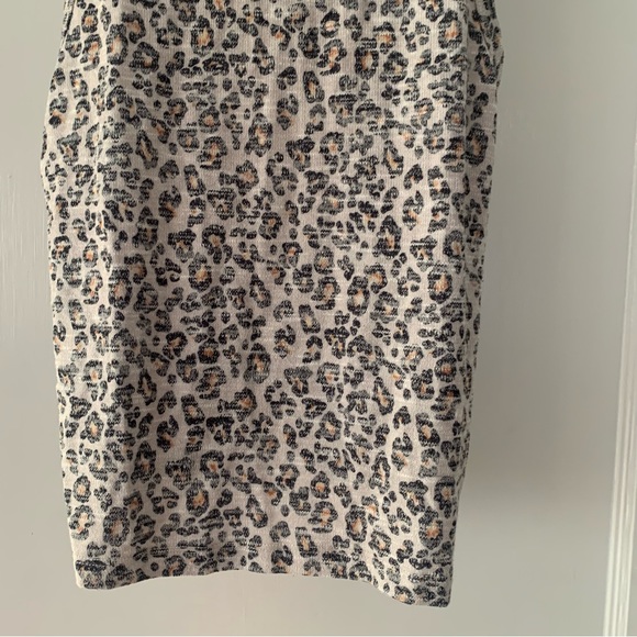 Z Supply Tank Top Womens Small Animal Print Cheetah Razor back White Tan Black - Picture 5 of 7